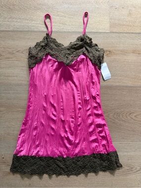Unit USA Vintage Miry Satin Lace Camisole Tank Top Small Fuchsia